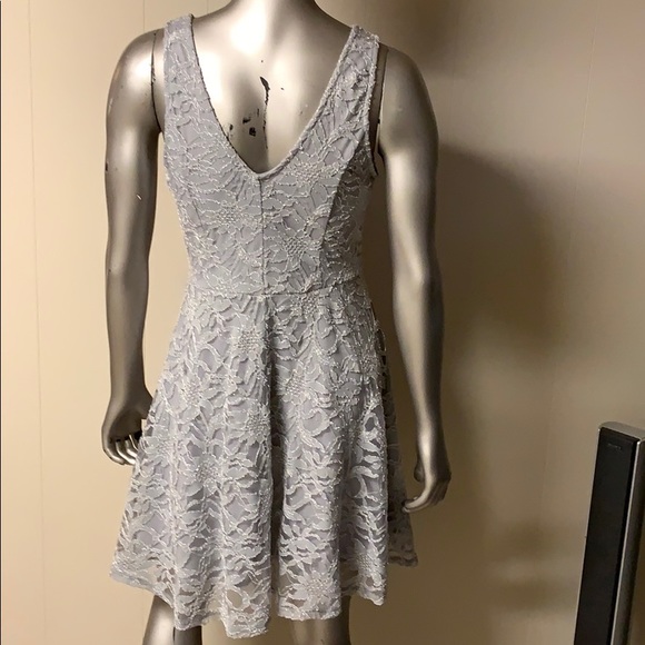 Dress - Picture 1 of 4